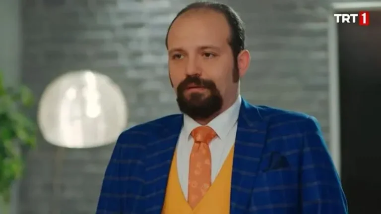 Anne Yarısı Adnan Kimdir?