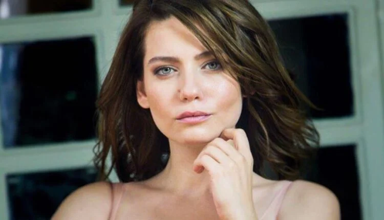 Evlilik Güzeldir Ayşe Kimdir?