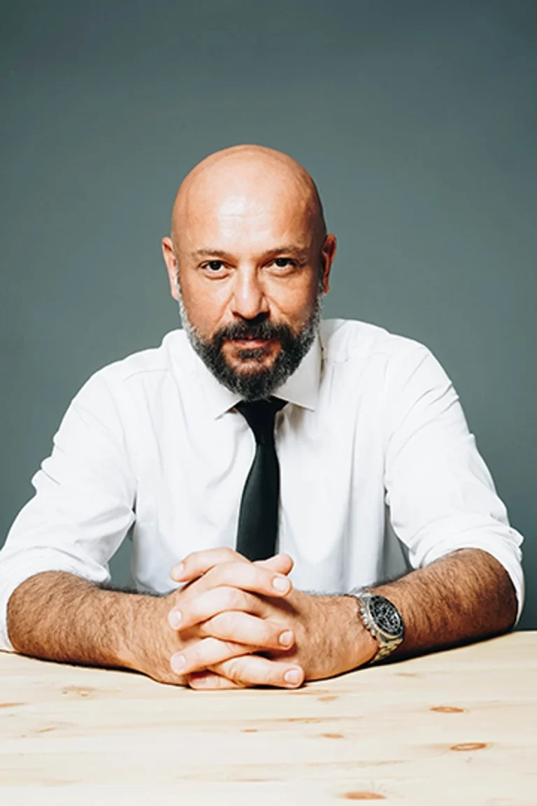 Başkalarının Hayatı Haluk Sarıca Kimdir?